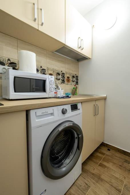 Luxury Radox Apartment Park 1 Bz Buzău Zewnętrze zdjęcie